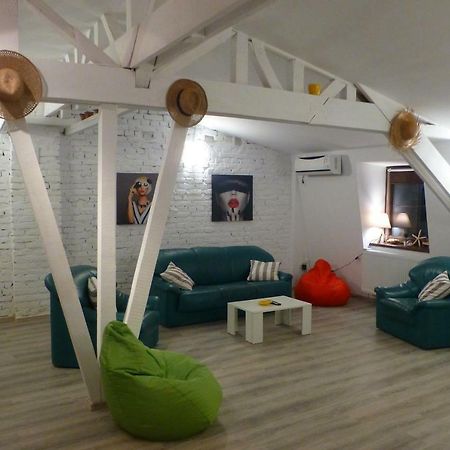 White Loft Old Town Constanta Apartment Luaran gambar